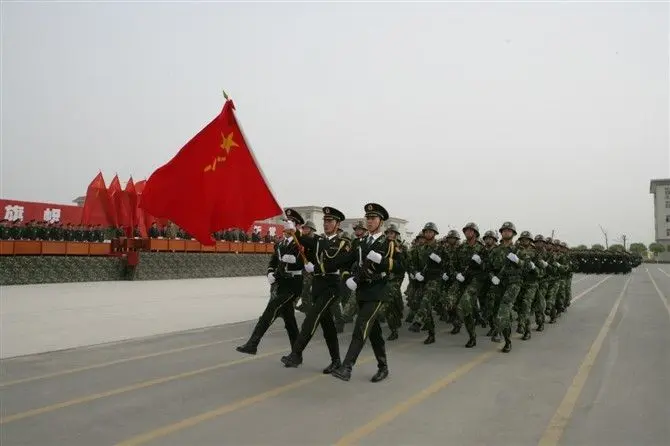 丿灬时尚♥潇洒哥的主播照片