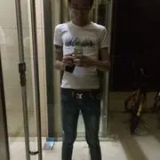 ^^某某人