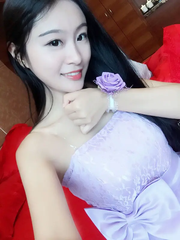 女神圆圆❤的主播海报