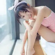 优衣库美眉