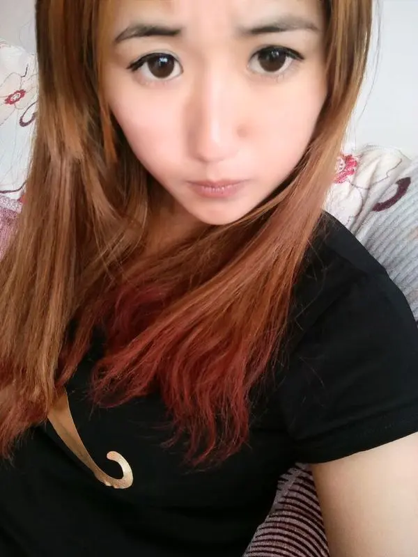 丶雪儿。的主播海报