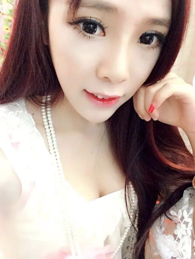 ☜某☞♂君宝宝的主播照片