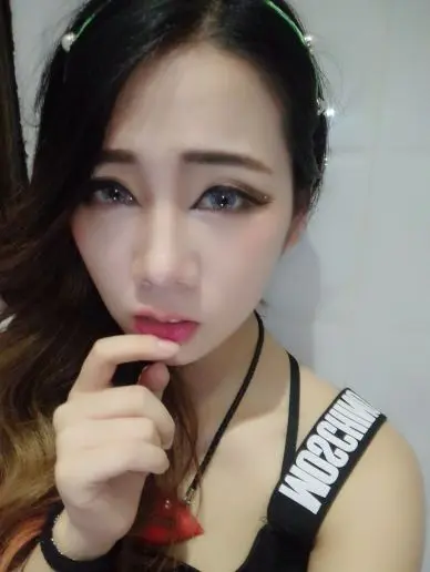 妖精づ是神经病的主播照片