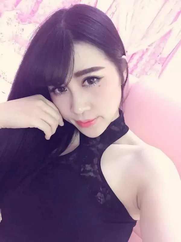 ♬楊貴妃ღ自古多情的主播海报