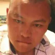 黑腹内，阿鹏
