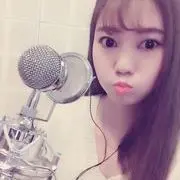 凌月*