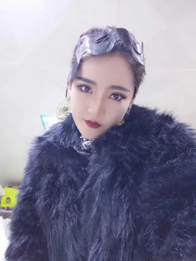 DJ小灰机🎀的主播照片