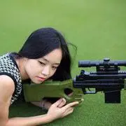 人山人海，俺尿急！