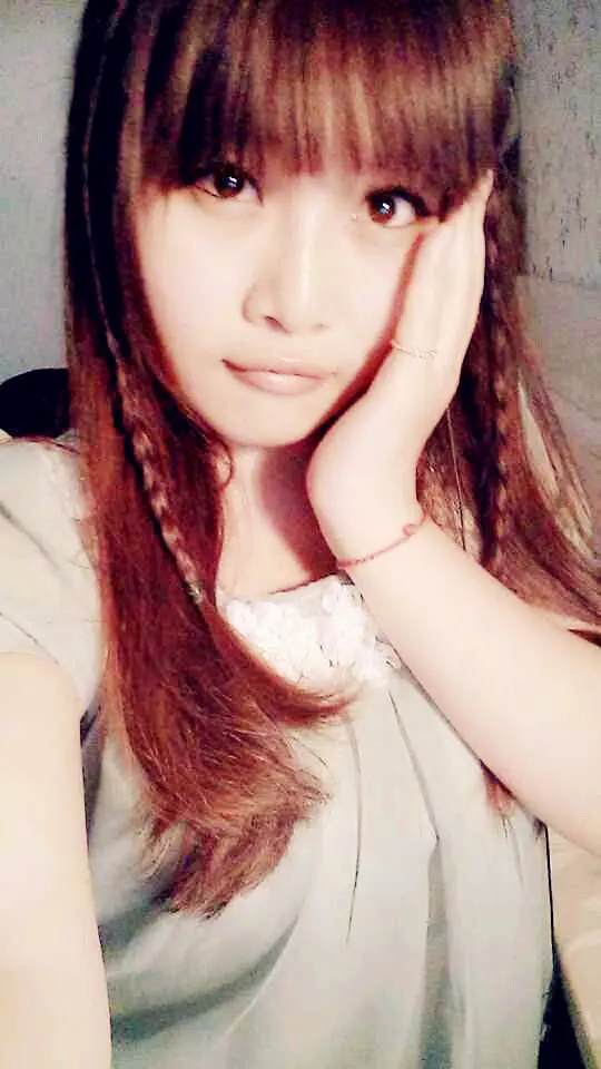 ★‥⊱訫偌湘兮⊰❤☆的主播照片