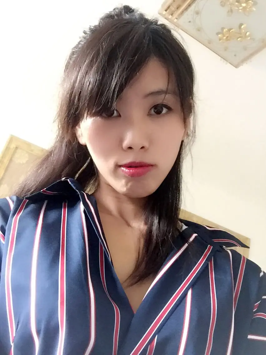 一直没人疼的猫的主播照片