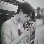 嘹杂了
