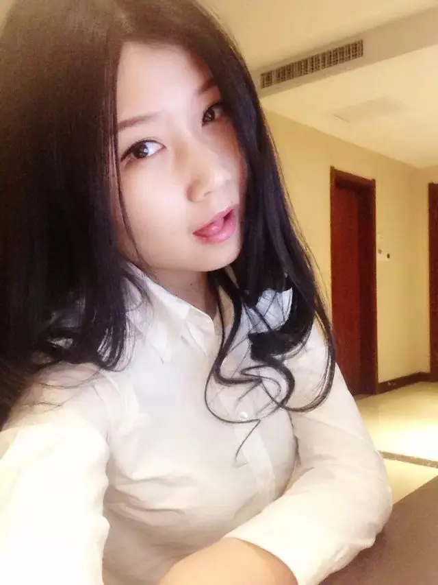 嘚瑟💗的图片