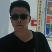，君哥