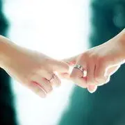 妞给爷乐一个😍😍