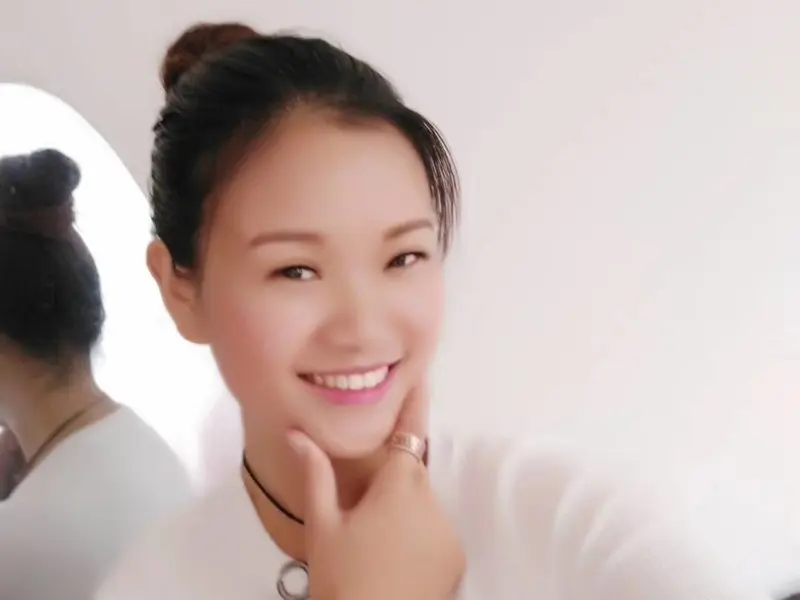 幸运宝贝999的主播海报