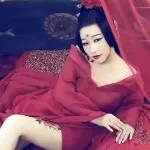 婉妃儿