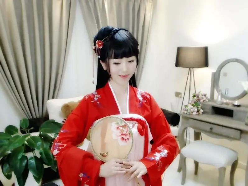 樱桃要忙几天的主播照片