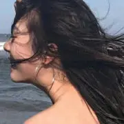 七七爱大叔.