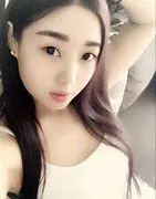 肉肉的小甜妞