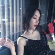 蝴蝶暂退