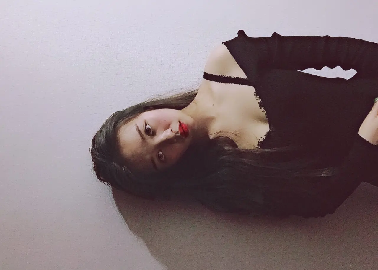 蕾妹儿❤️的主播照片