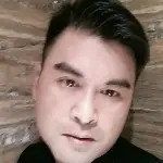 白寸衫丶格子梦