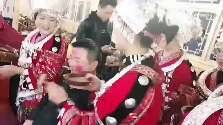 苗族敬酒