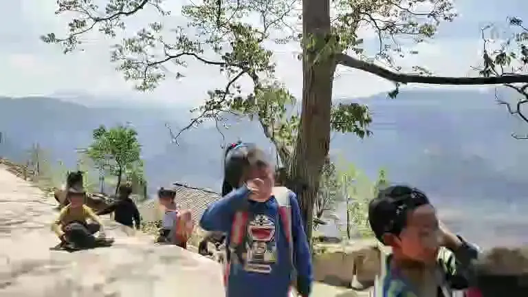 。大凉山的孩子