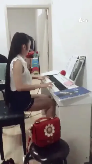 😘猜猜这是什么曲子哇？