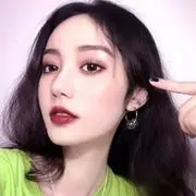 小小💦新年快乐