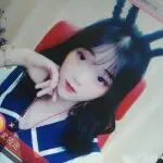 唯唯诺诺的一生C.