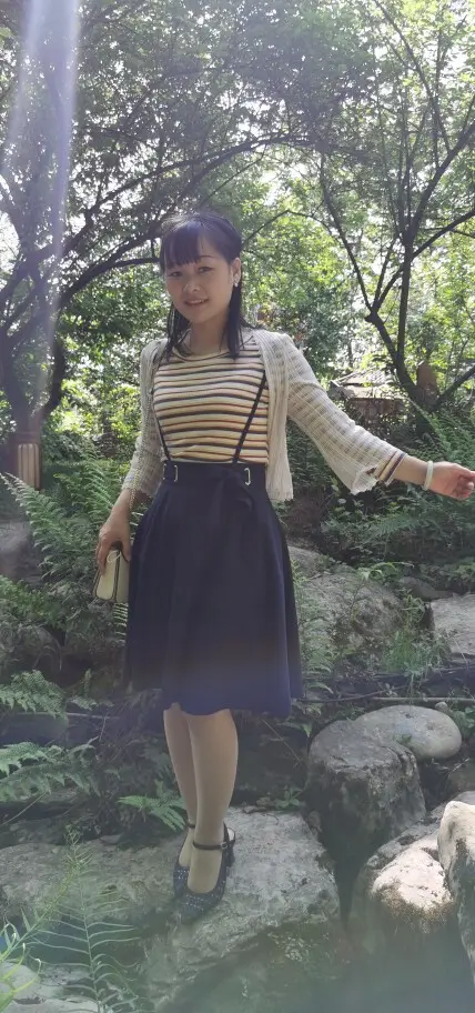 っღ.泡．沫。的主播照片