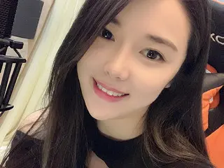 低调g4的主播照片