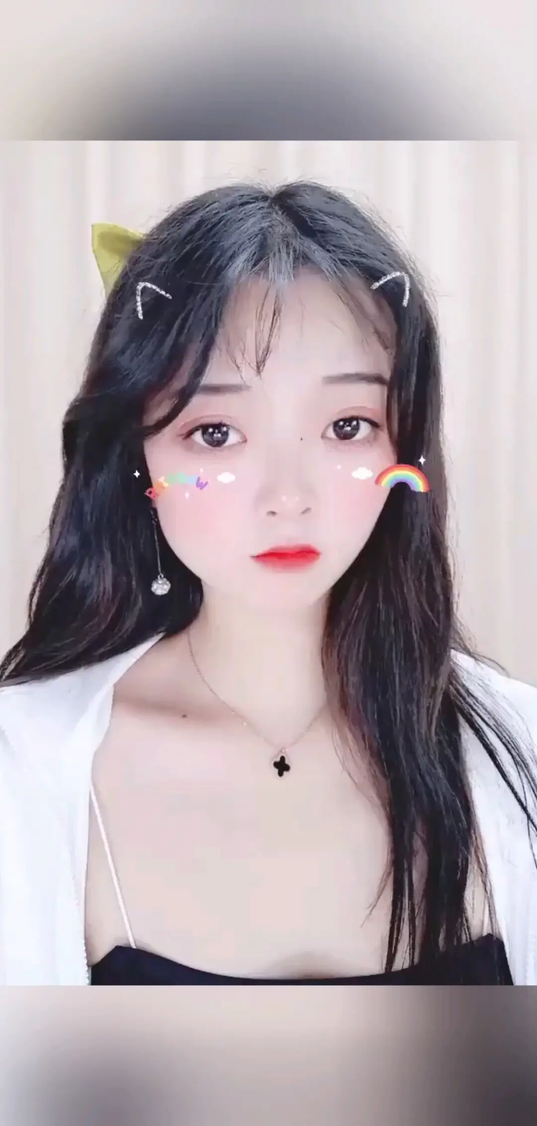 为啥感觉还是长头发好看一点☺☺