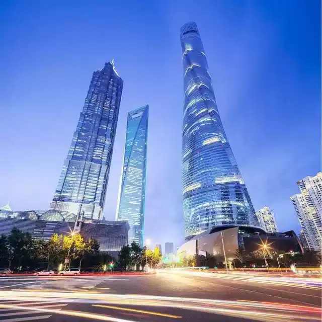 纸扇一摇谈天下主播图片