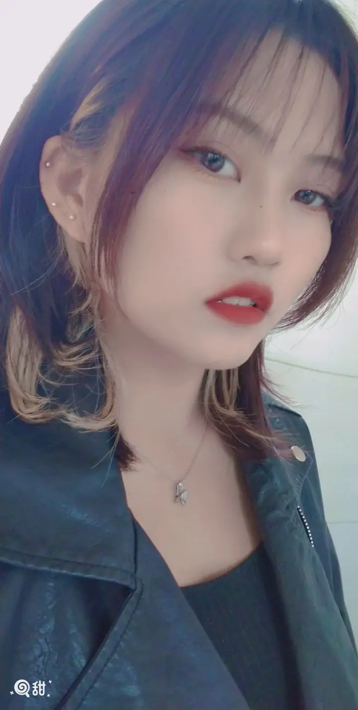 ✨玻璃蓝🍓的主播照片