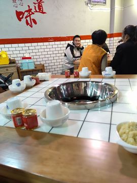 凑美没人爱的图片