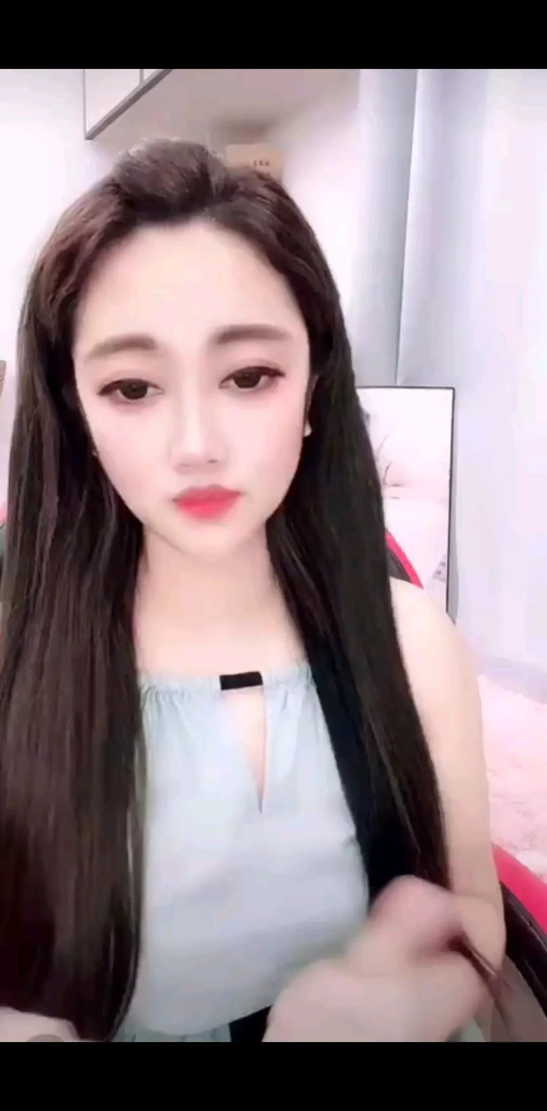 哈喽
