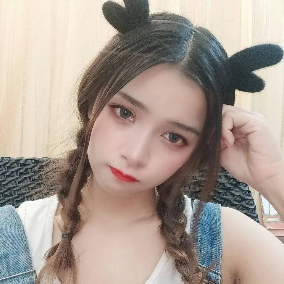 萌萌不圆深夜话聊的主播照片