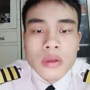 田秦龙单身