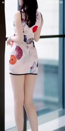 为长发而来再看美沟的图片