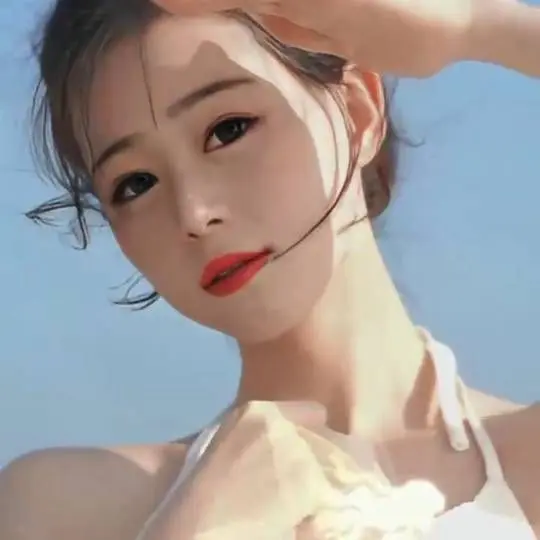 新人花儿♛需要你的主播照片