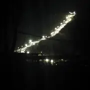 不做大哥好多年年