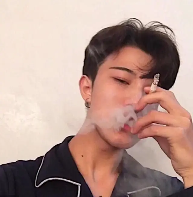 🐋泡泡。主播图片