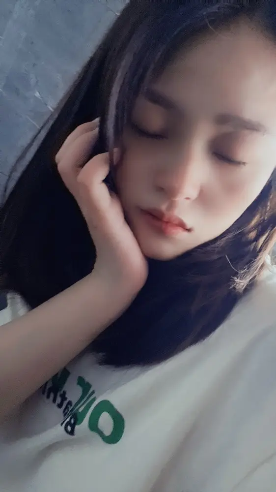晓晓❥(会唱歌)的主播照片