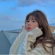璨璨吃百家饭