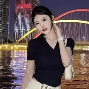 一位不愿留名的美女
