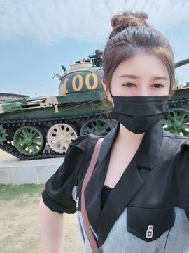 xy吴小优的图片