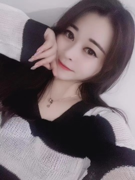 雯雯王者贼6~的图片