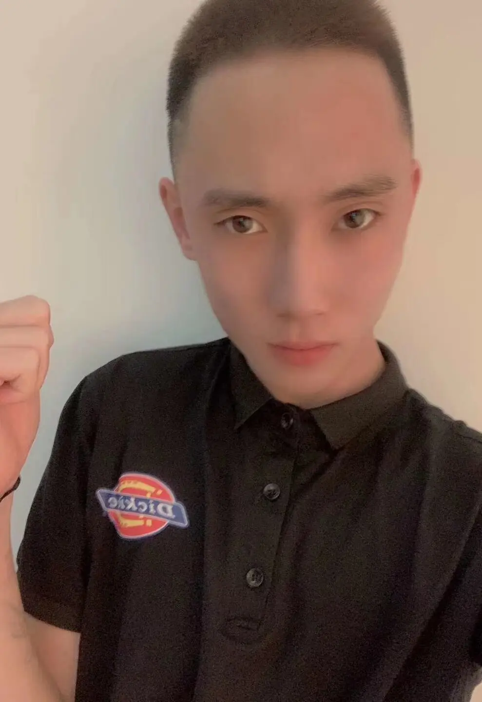 北家小五的主播照片